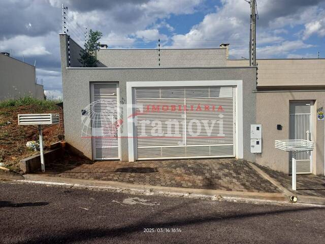 #2637 - Casa para Locação em Arapongas - PR