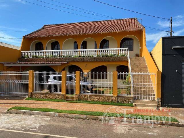 Locação em Vila Araponguinha - Arapongas