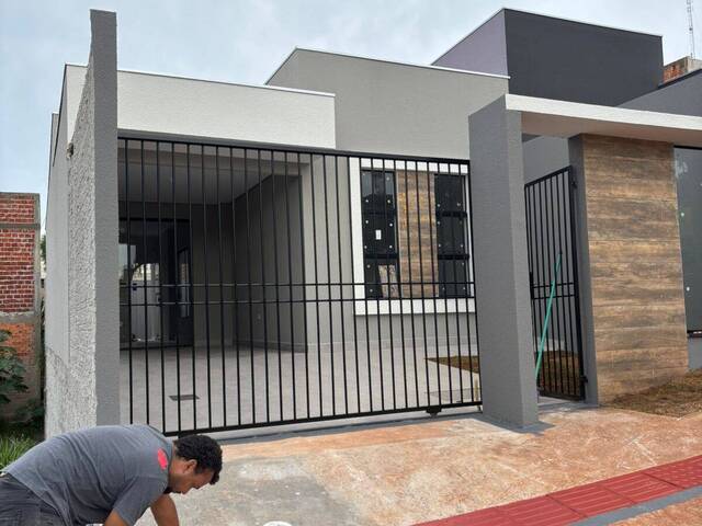 #2729 - Casa para Venda em Arapongas - PR - 3