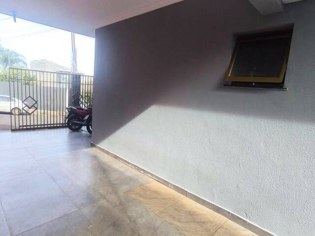 #2751 - Casa para Venda em Arapongas - PR