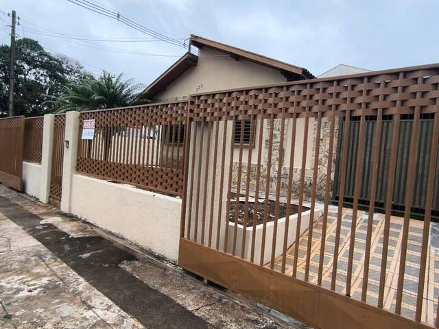 #2764 - Casa para Venda em Arapongas - PR