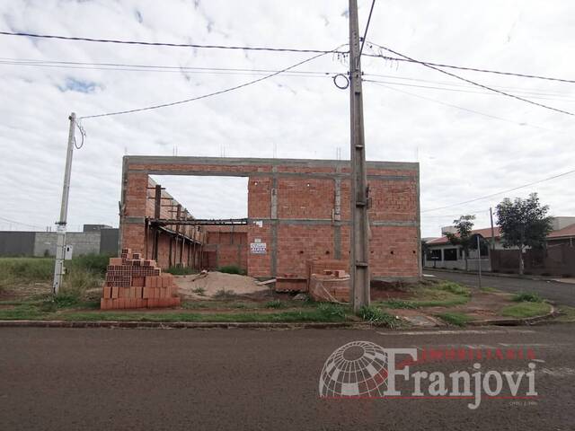 #2775 - Barracão para Locação em Arapongas - PR - 2