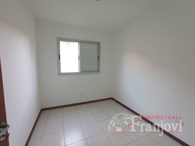 #2792 - Apartamento para Locação em Arapongas - PR - 3