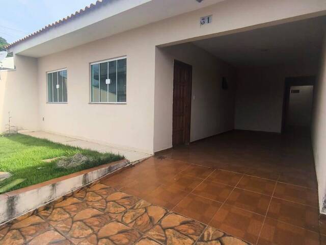 #2800 - Casa para Venda em Arapongas - PR - 2