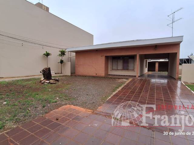 #2814 - Casa para Locação em Arapongas - PR - 2