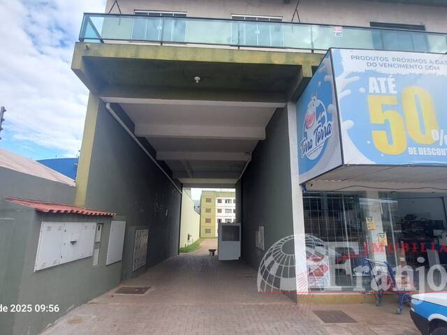 #2815 - Apartamento para Locação em Arapongas - PR - 2