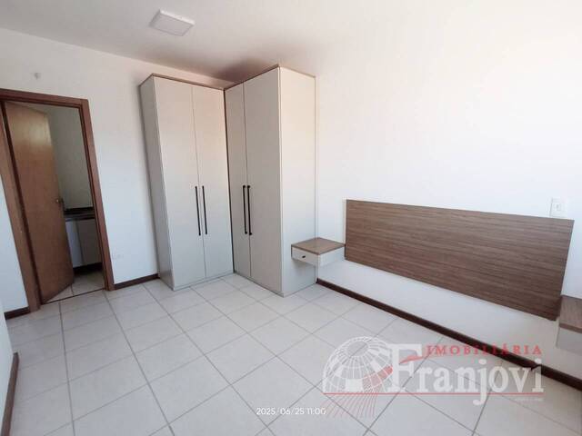 #2818 - Apartamento para Locação em Arapongas - PR - 2