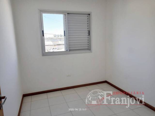 #2819 - Apartamento para Locação em Arapongas - PR - 3