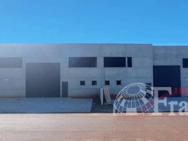 #2830 - Barracão para Locação em Arapongas - PR - 2