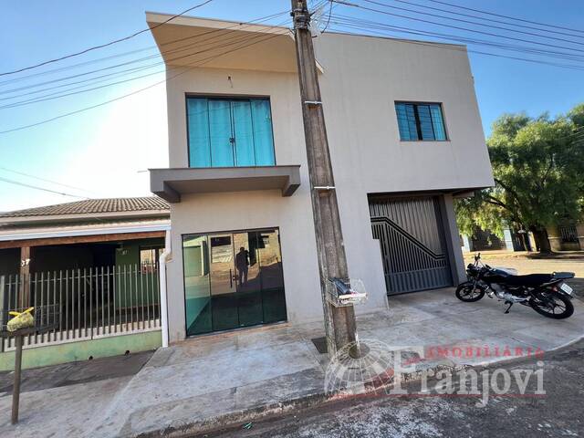 #2849 - Casa para Venda em Arapongas - PR - 2