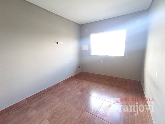 #2853 - Casa para Locação em Arapongas - PR - 2