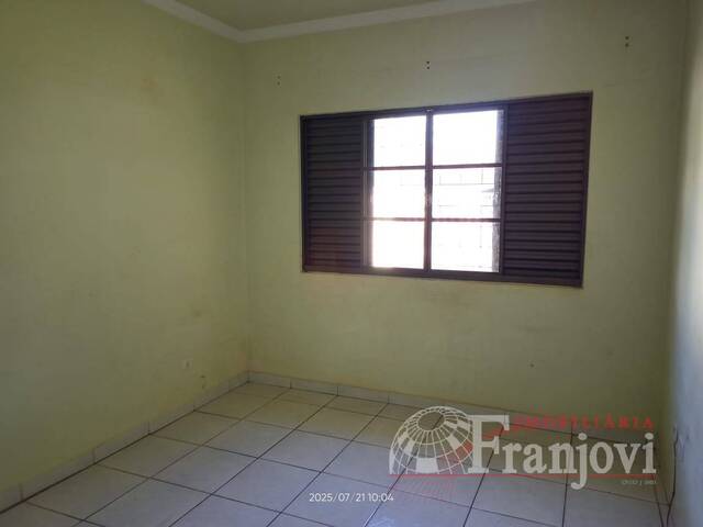 #2857 - Casa para Locação em Arapongas - PR - 3