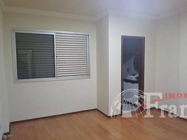 #2864 - Apartamento para Locação em Arapongas - PR - 3