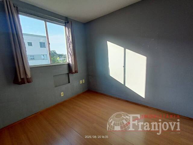 #2888 - Apartamento para Locação em Arapongas - PR - 2