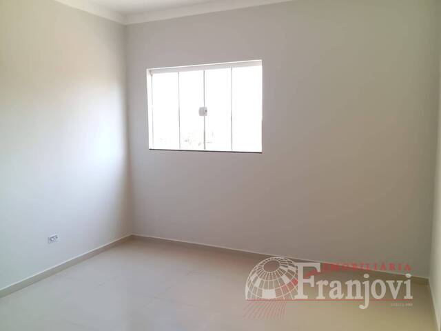 #2891 - Apartamento para Locação em Arapongas - PR - 3