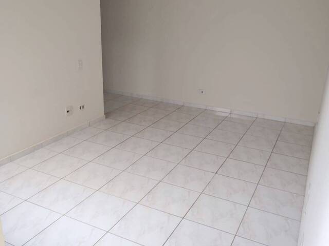 #2560 - Apartamento para Venda em Arapongas - PR - 3