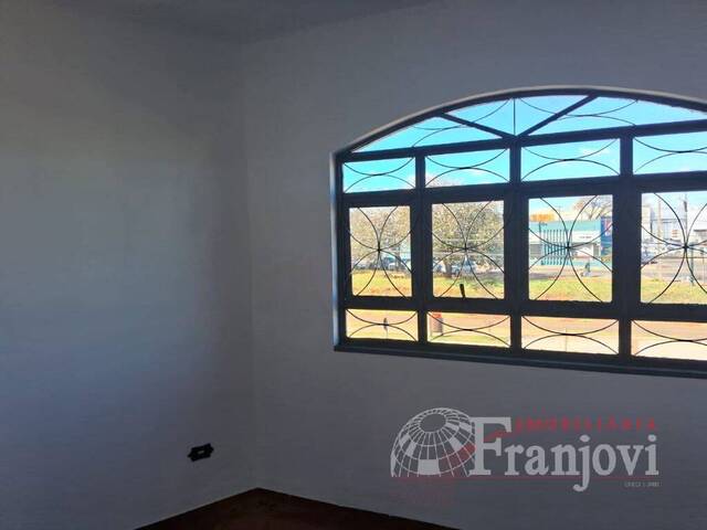 #2913 - Apartamento para Locação em Arapongas - PR - 3