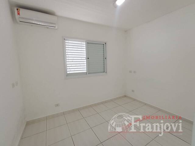 #2914 - Apartamento para Locação em Arapongas - PR - 2