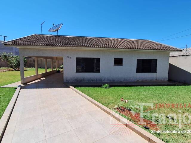 #2950 - Casa para Locação em Arapongas - PR - 2