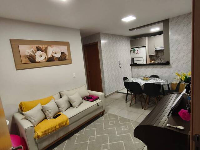 #2952 - Apartamento para Locação em Arapongas - PR - 2