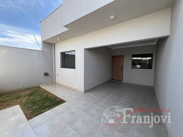#2963 - Casa para Venda em Arapongas - PR - 2