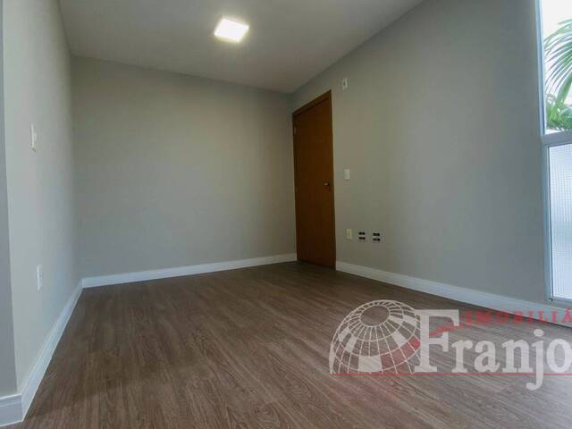 #2973 - Apartamento para Venda em Arapongas - PR - 3