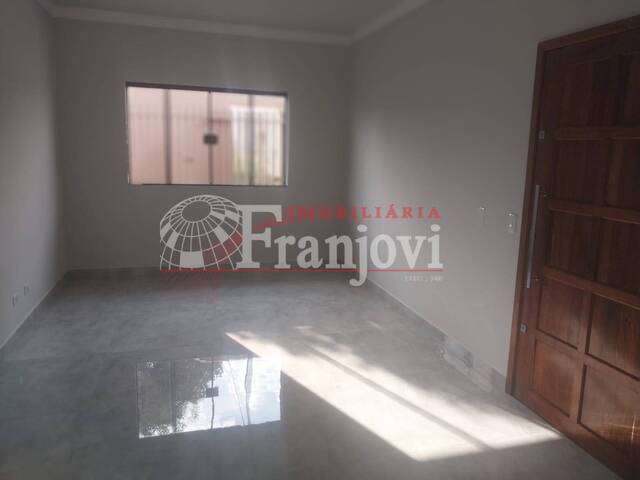 Casa para Venda em Sabáudia - 5