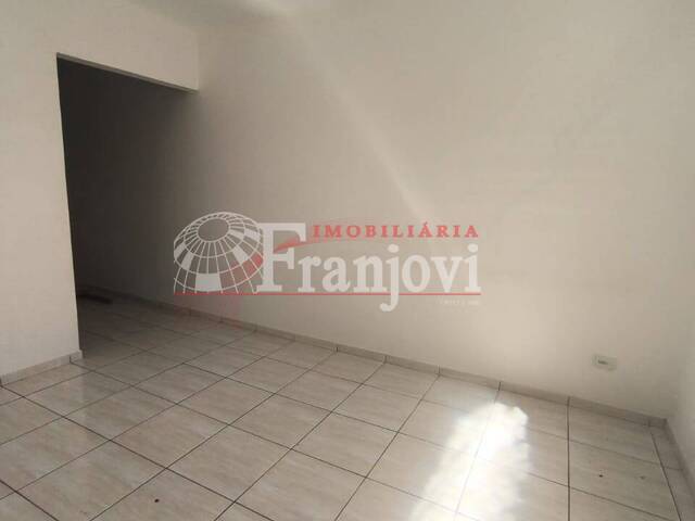 #2998 - Casa para Venda em Arapongas - PR - 3