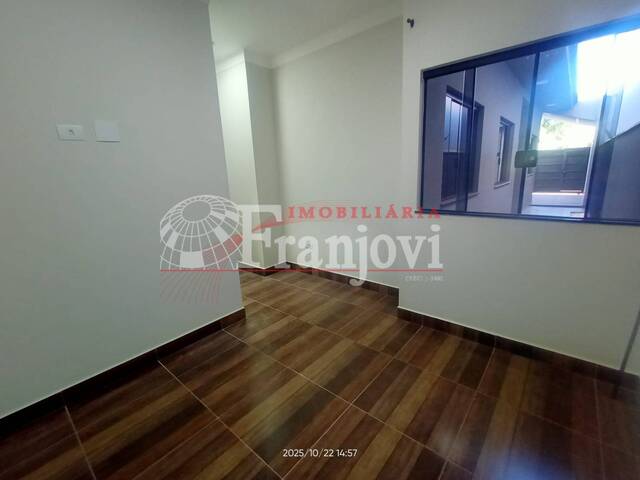 #2941 - Casa para Locação em Arapongas - PR - 3