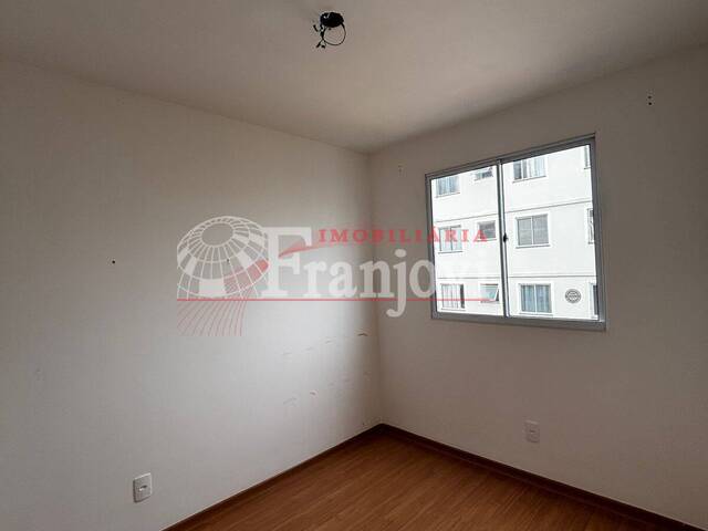 #3003 - Apartamento para Locação em Arapongas - PR - 3