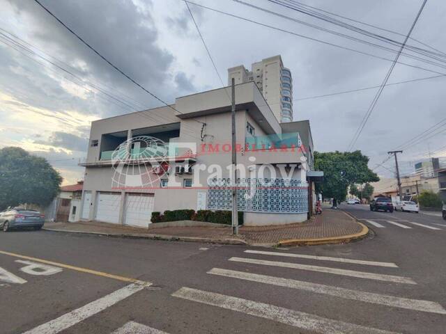 #3005 - Apartamento para Locação em Arapongas - PR - 2