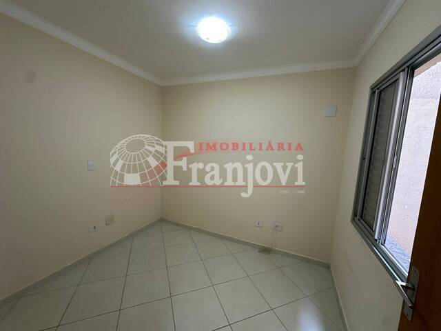 #3018 - Apartamento para Locação em Arapongas - PR - 3