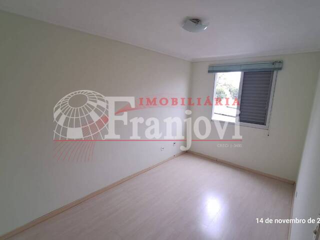 #3043 - Apartamento para Locação em Arapongas - PR