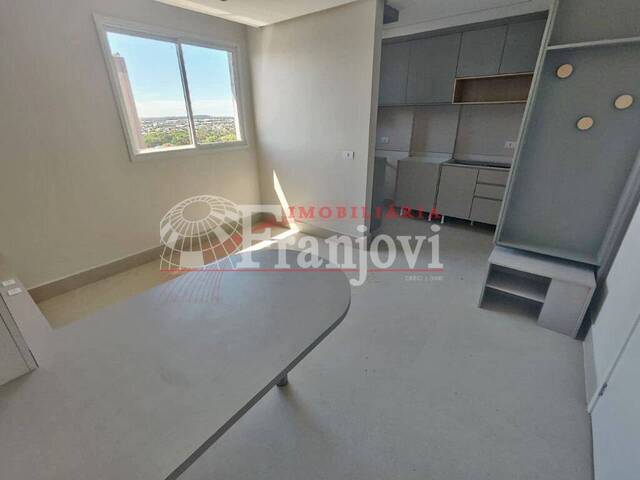 #3026 - Apartamento para Locação em Arapongas - PR - 3