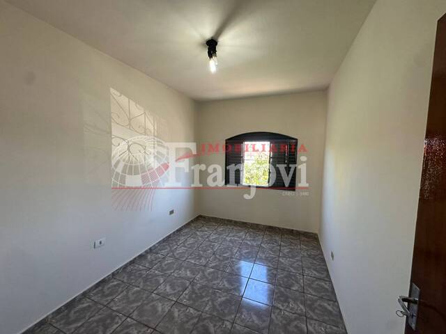 #3059 - Apartamento para Locação em Arapongas - PR - 3