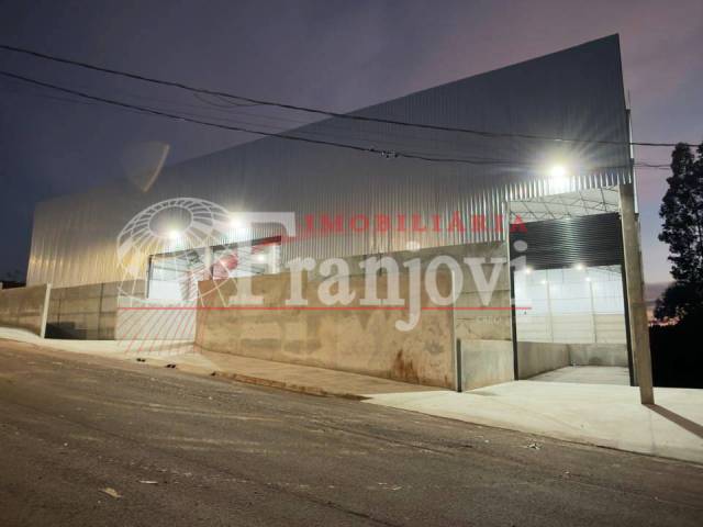 #3065 - Barracão para Locação em Arapongas - PR - 2