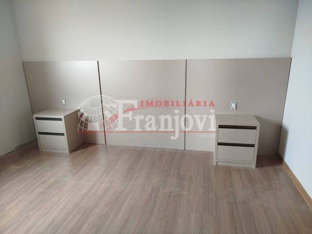 Apartamento para Venda em Arapongas - 5