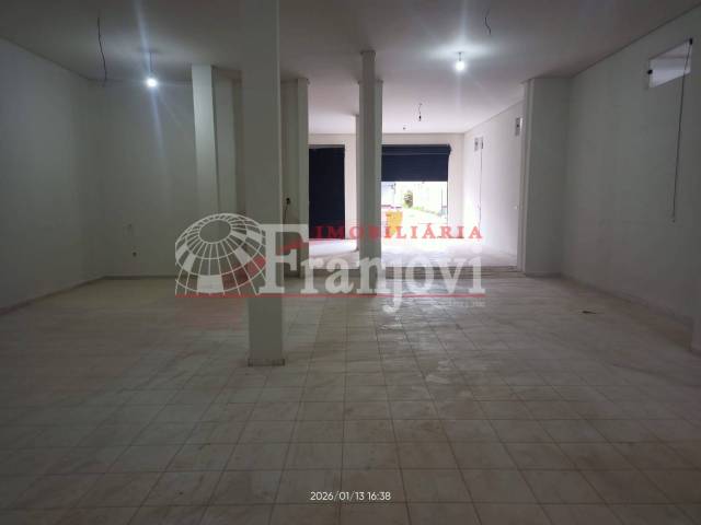 #1641 - Salão Comercial para Locação em Arapongas - PR - 2