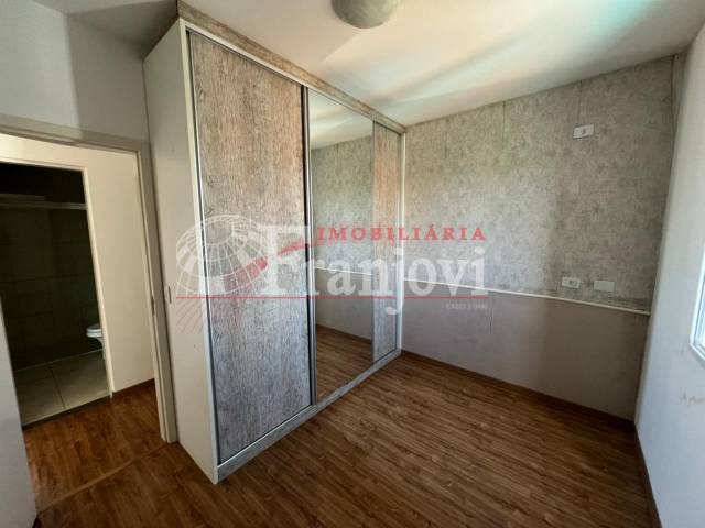 #3131 - Apartamento para Locação em Arapongas - PR - 2