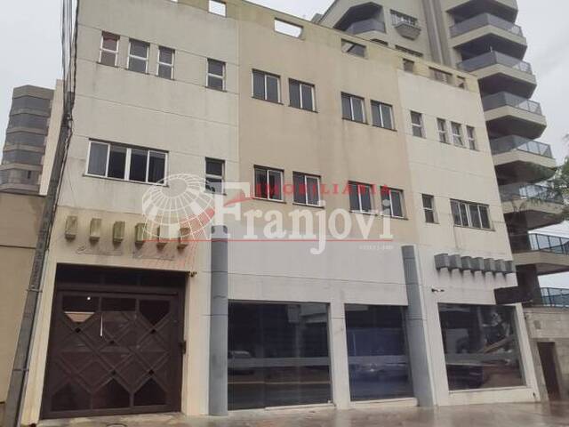 #3132 - Apartamento para Locação em Arapongas - PR