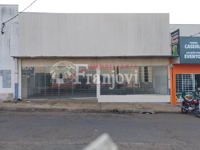 #716 - Salão Comercial para Locação em Arapongas - PR