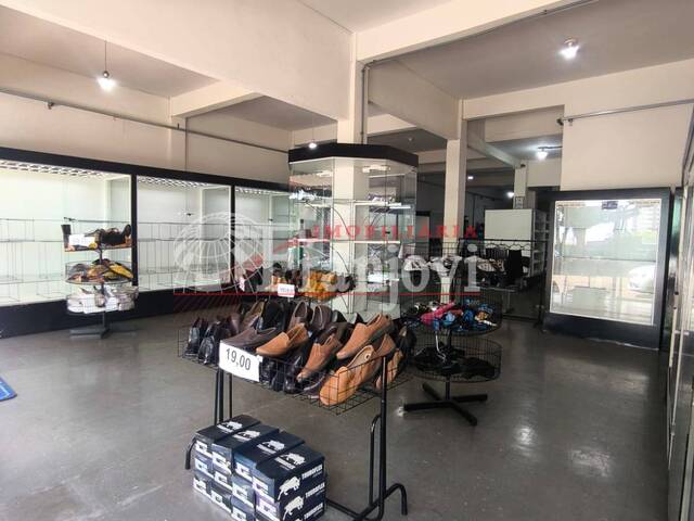 #3200 - Sala para Venda em Arapongas - PR - 3