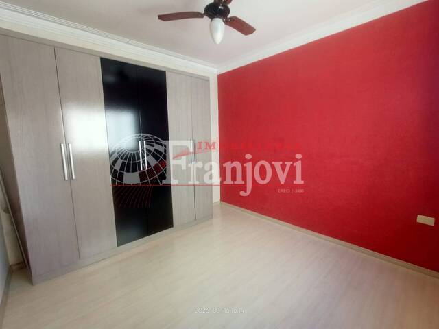 #3205 - Sobrado para Locação em Arapongas - PR