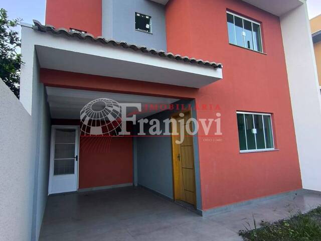 #3217 - Casa para Venda em Arapongas - PR - 2