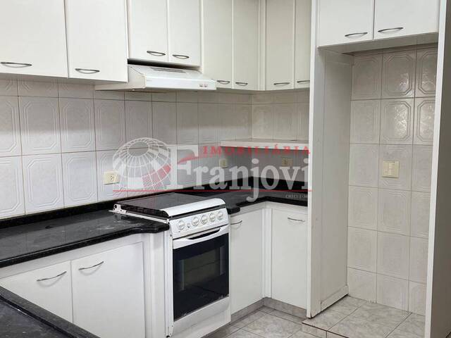 #3222 - Apartamento para Venda em Arapongas - PR - 3