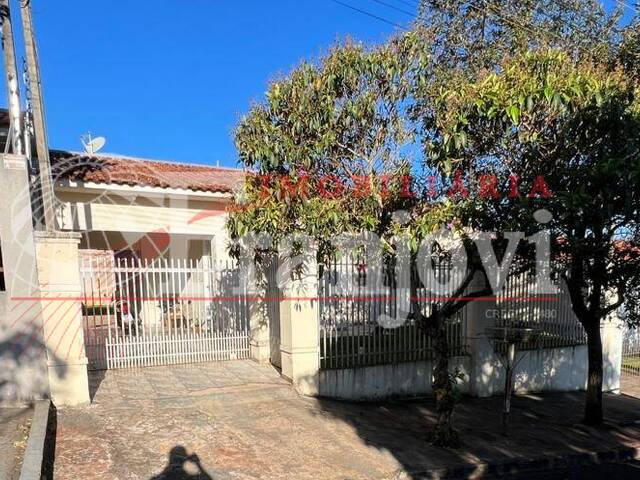 #3235 - Casa para Venda em Arapongas - PR
