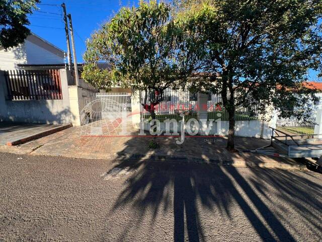 #3235 - Casa para Venda em Arapongas - PR