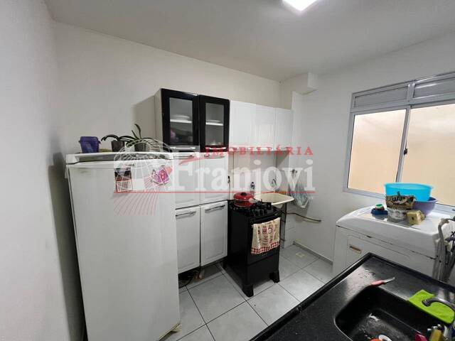 #3261 - Apartamento para Venda em Arapongas - PR - 2