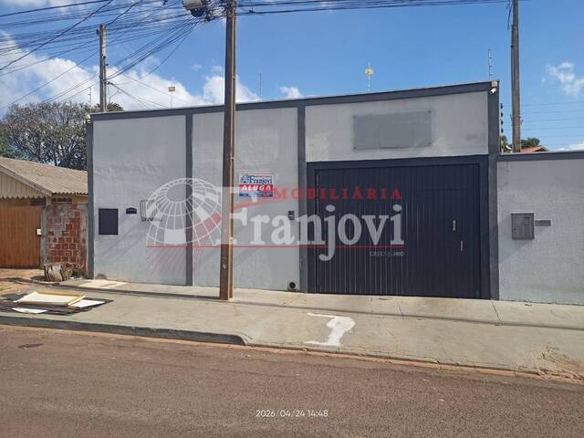 #3267 - Casa para Locação em Arapongas - PR - 1