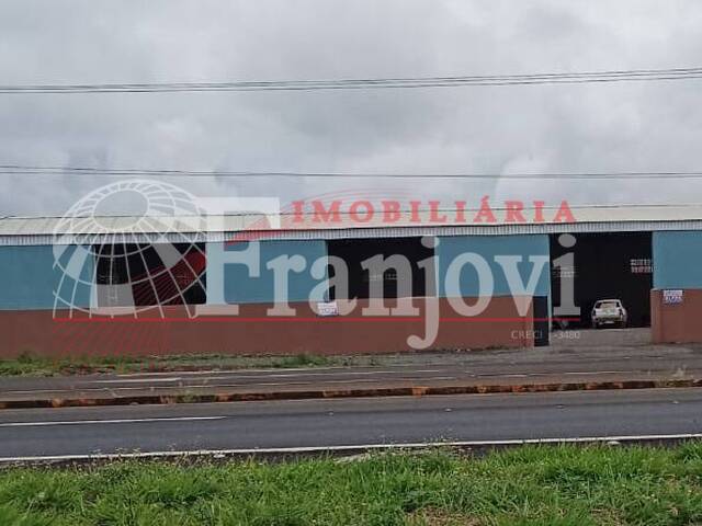 #3268 - Barracão para Locação em Arapongas - PR - 2